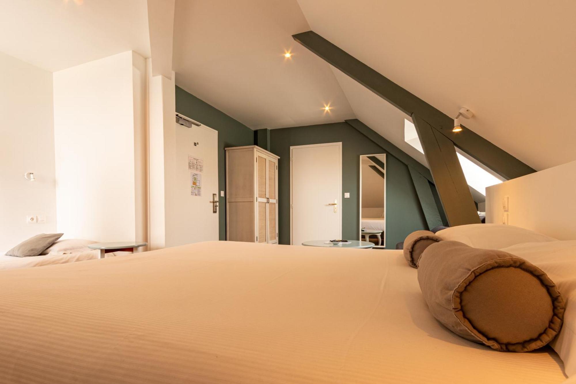 Hotel Spa De La Citadelle Lorient Пор-Луи Экстерьер фото